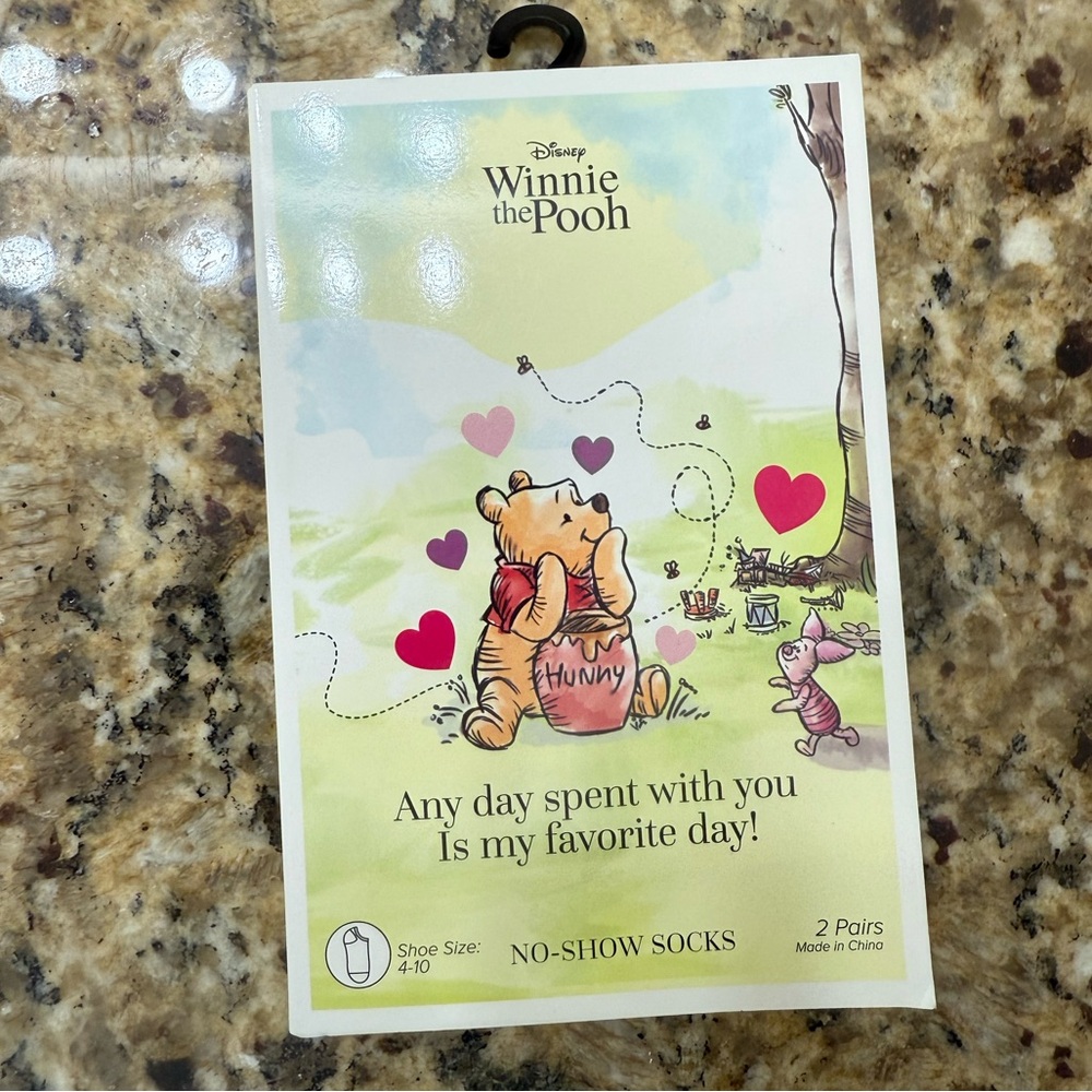 NWT Disney Winnie the Pooh 2 pairs No-Show Socks